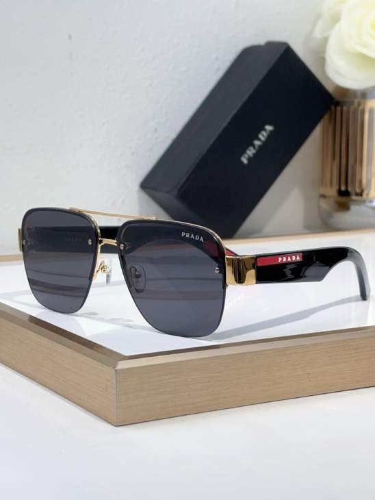 Picture of Prada Sunglasses _SKUfw75841114fw